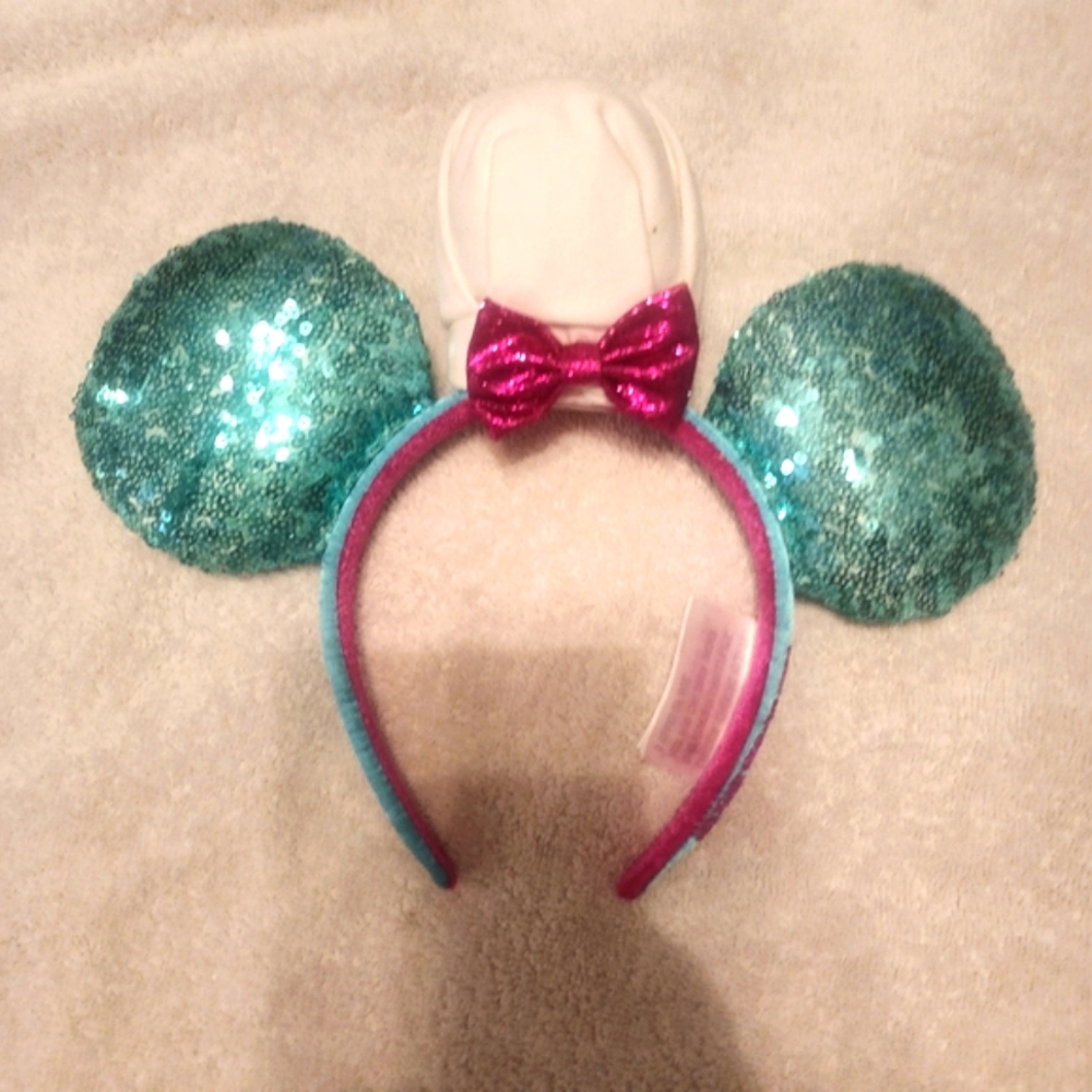 Disney Official Food and Wine Festival Ears (3 available) - Picture 2 of 12